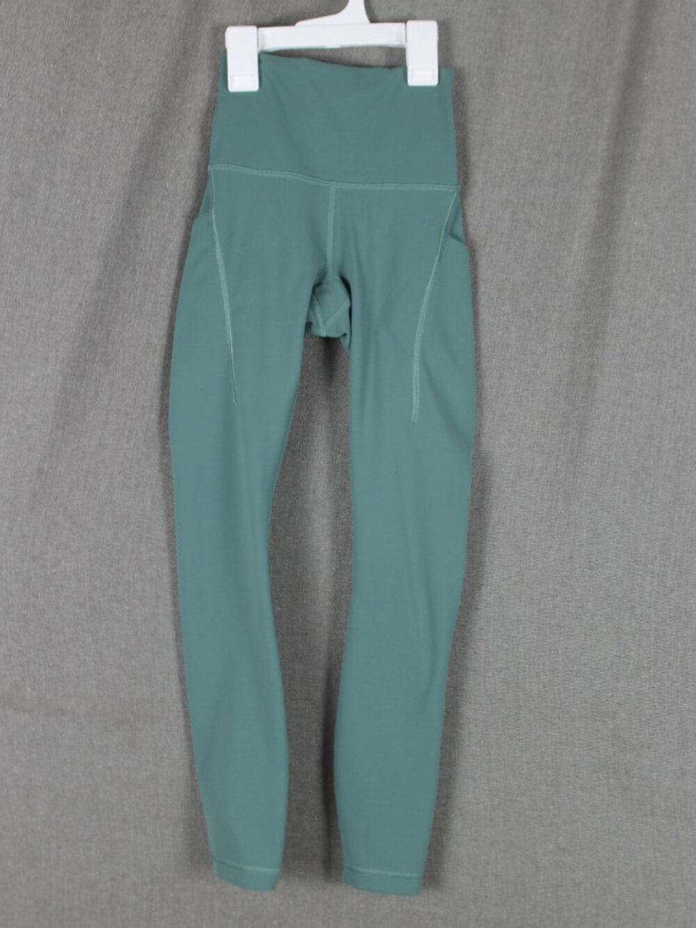 Lululemon Women's Teal High Rise Crop Leggings Activewear Pants Size 0 Pockets